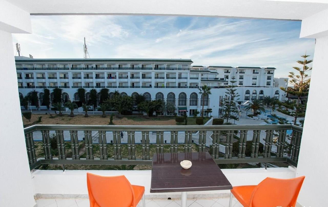 Riviera Hotel - Family Only Порт-Эль-Кантауи Экстерьер фото