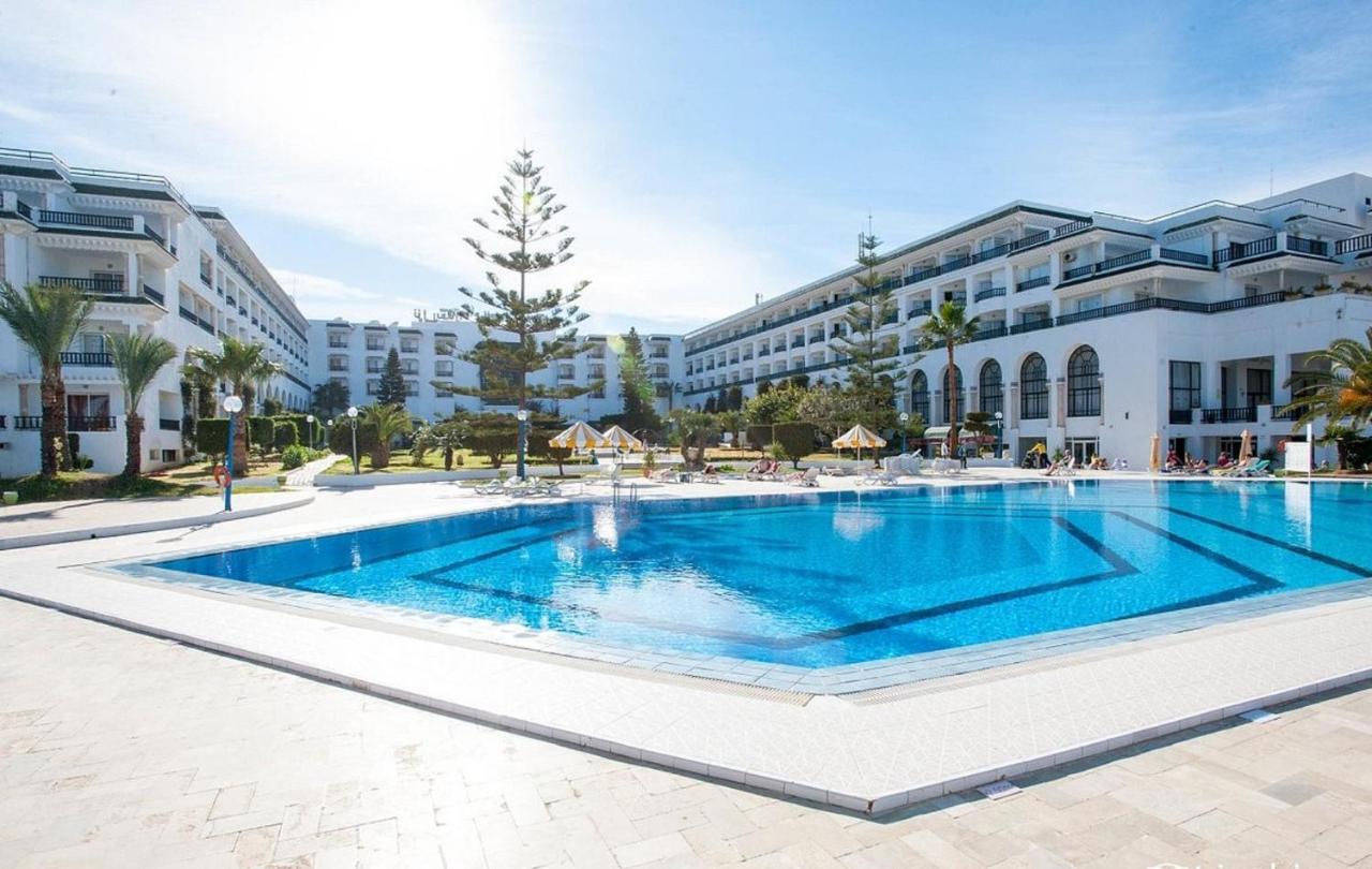 Riviera Hotel - Family Only Порт-Эль-Кантауи Экстерьер фото