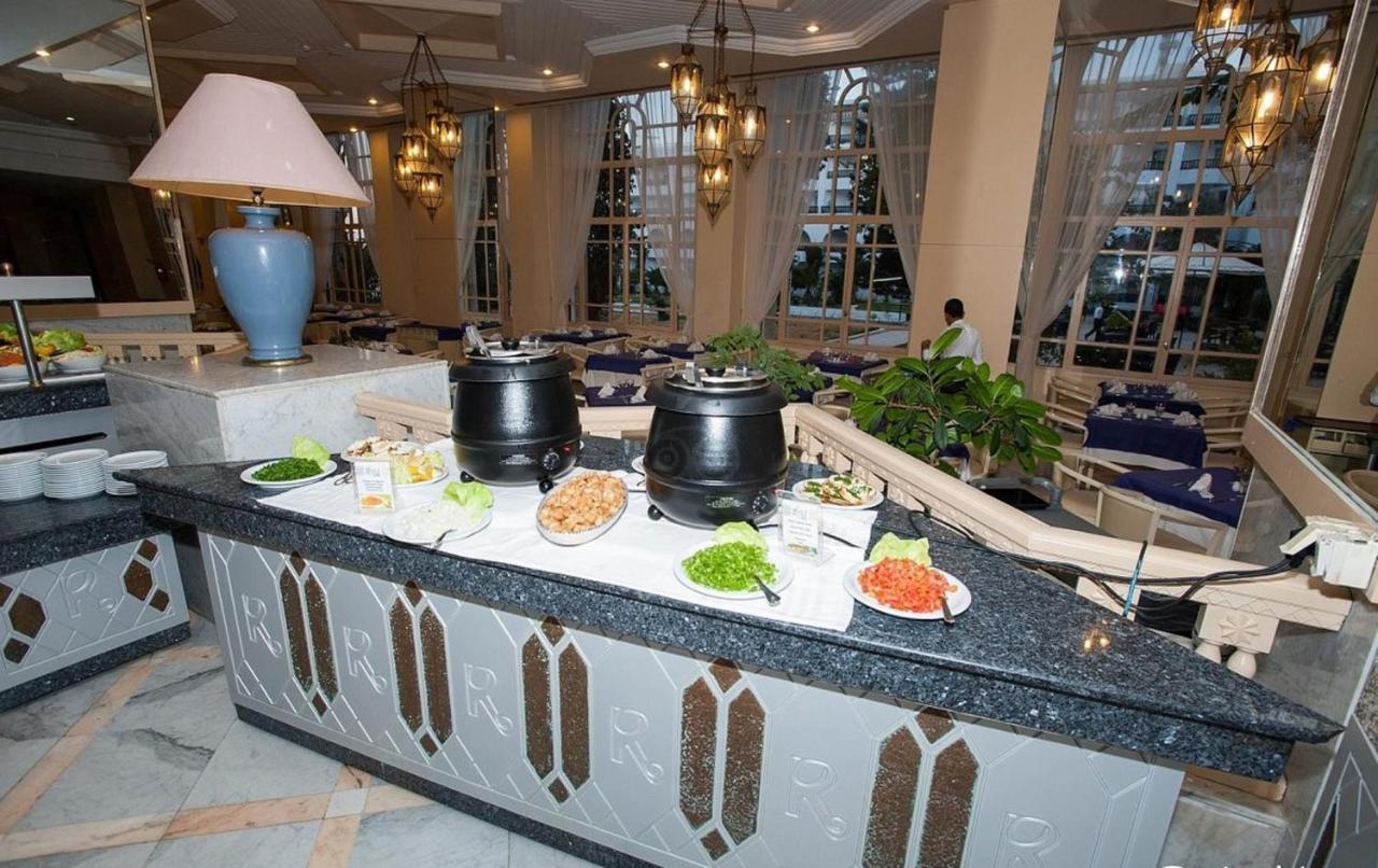 Riviera Hotel - Family Only Порт-Эль-Кантауи Экстерьер фото