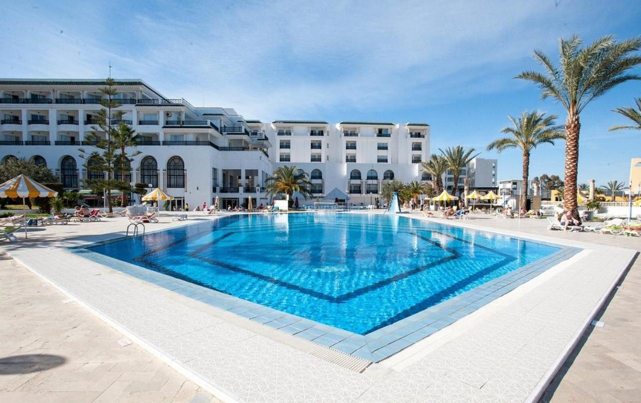 Riviera Hotel - Family Only Порт-Эль-Кантауи Экстерьер фото